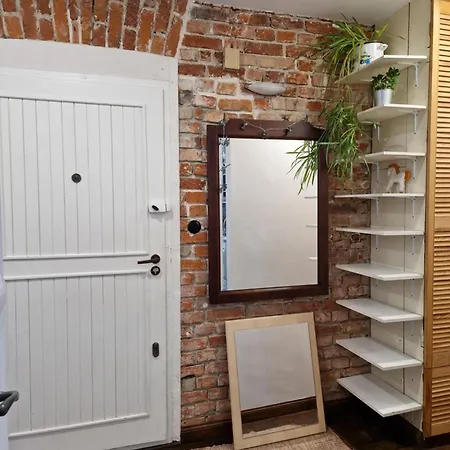 Warminski Dziedziniec شقة